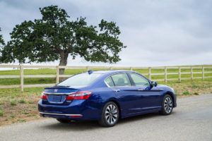 2017 Honda Accord Hybrid Rear34