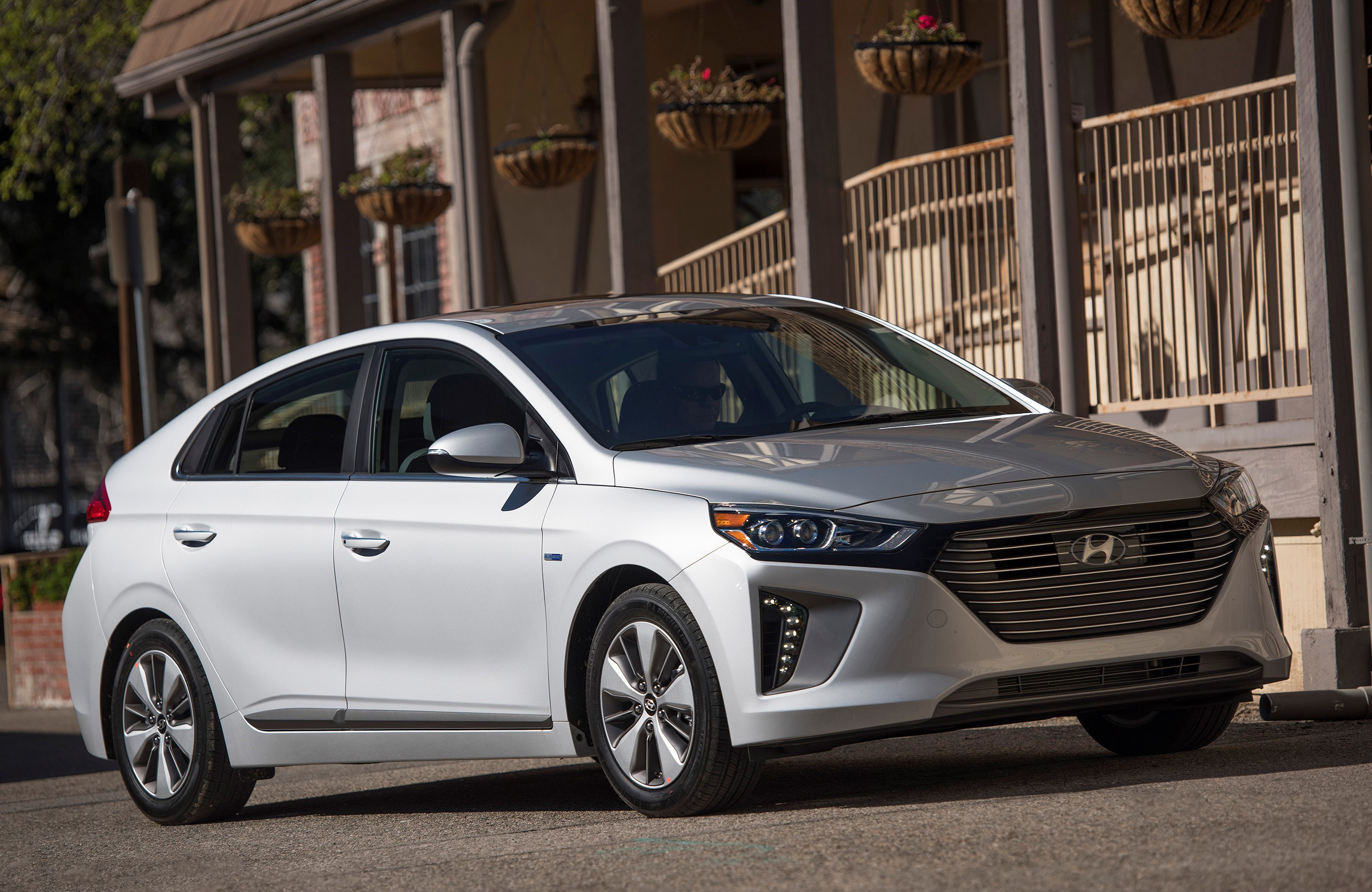 Ioniq PHEV Rounds Out Hyundai's LowEmissions, HighEfficiency Ioniq