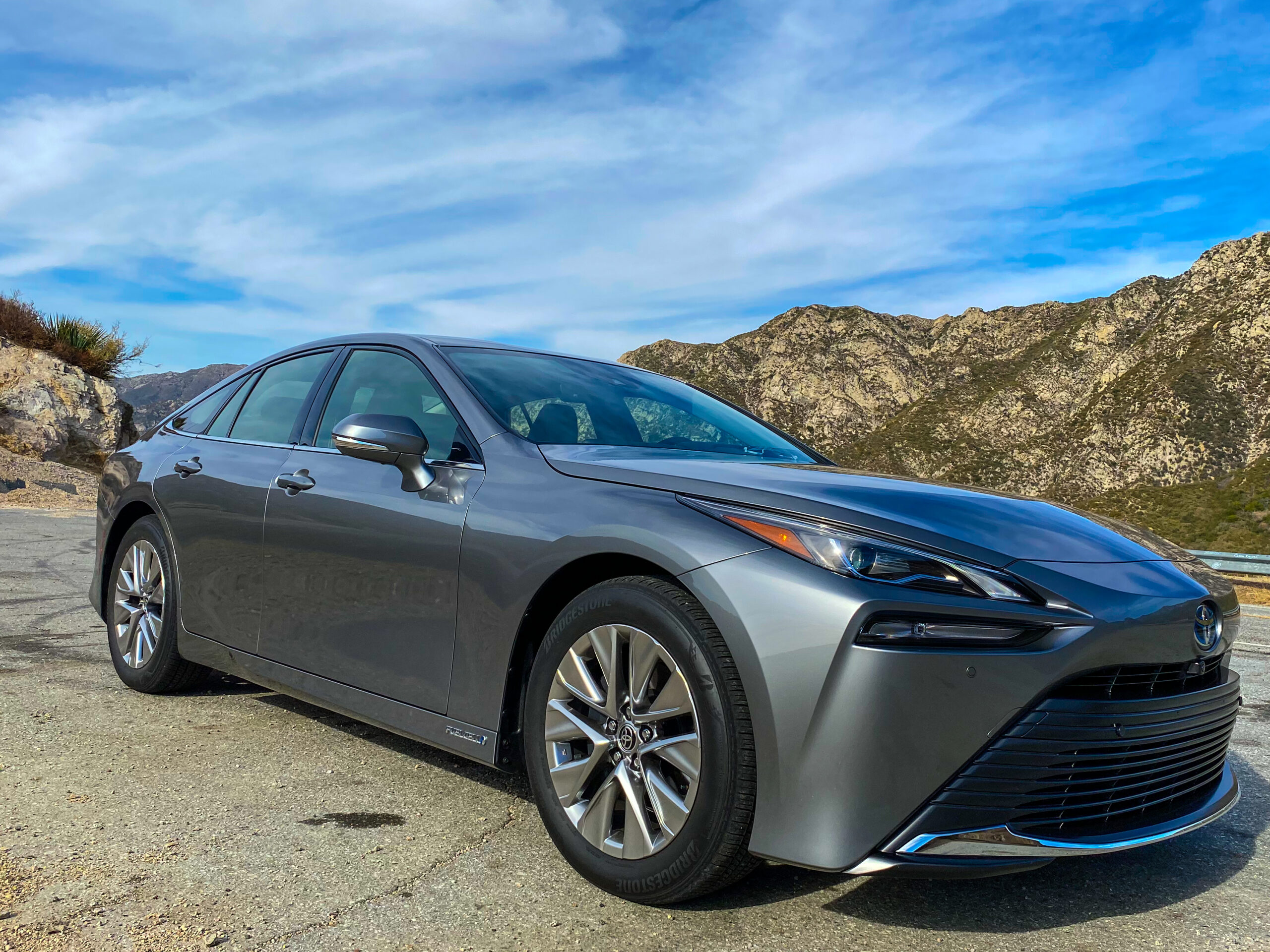 2021-mirai-toyota-s-hydrogen-car-gets-1st-class-redo-the-green-car-guy