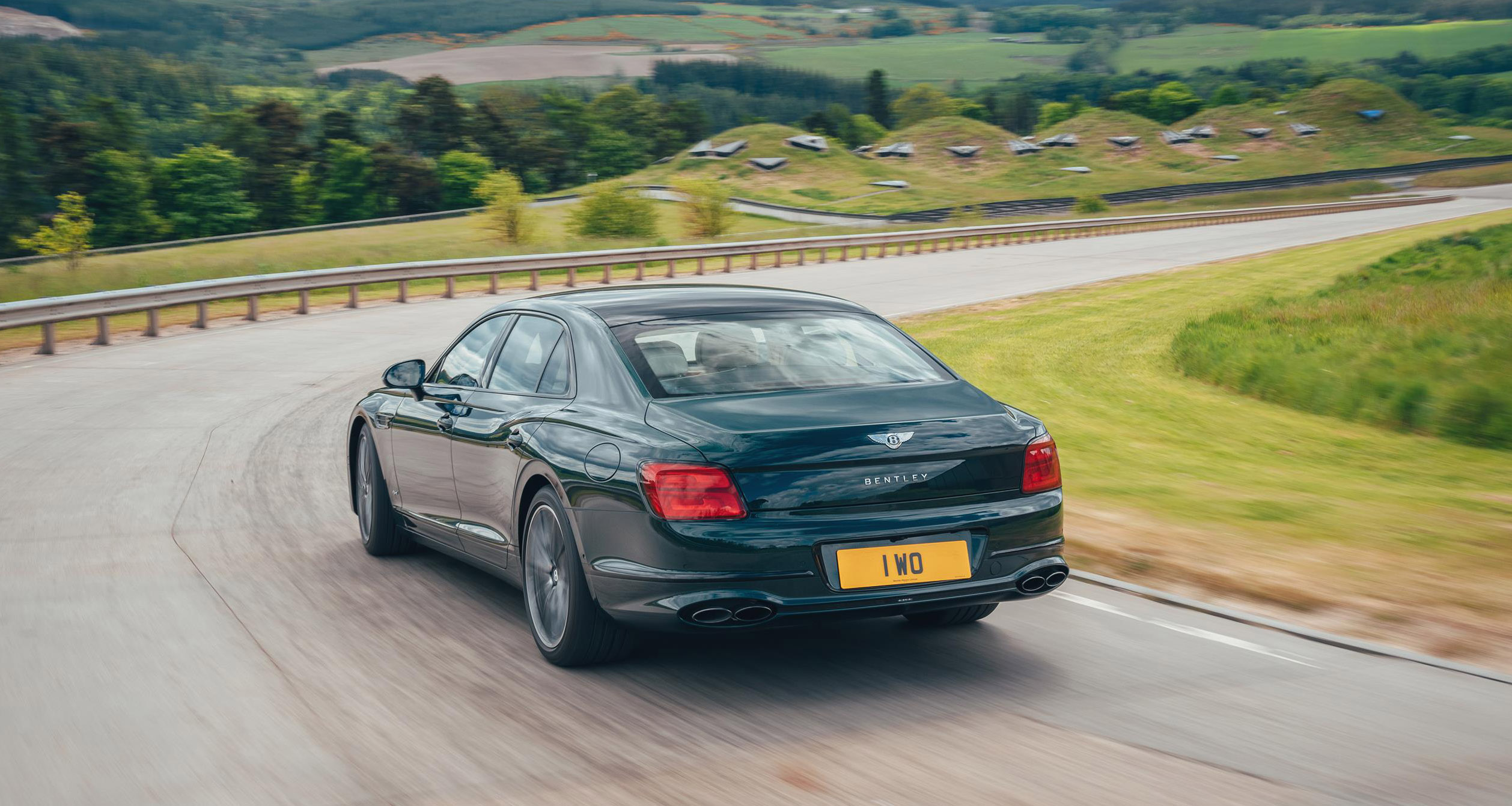 2022 Bentley Flying Spur Hybrid, rear view.

