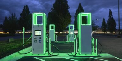 Finally: EV makers Team Up to Provide Fast-Charge Network