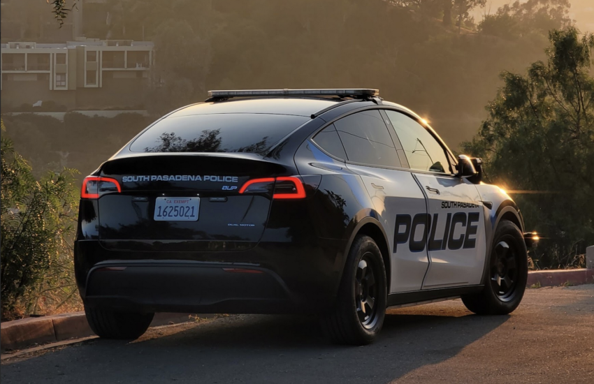 A police Tesla on patrol.