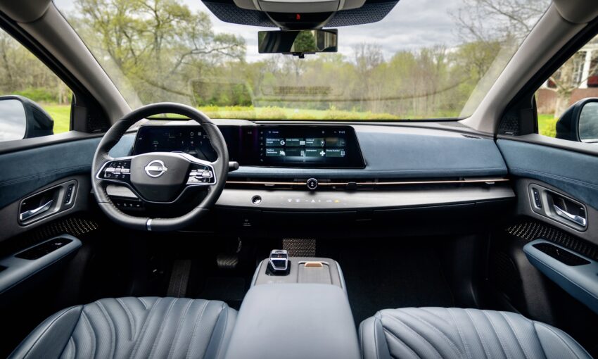 2025 Nissan Ariya Platinum front interior