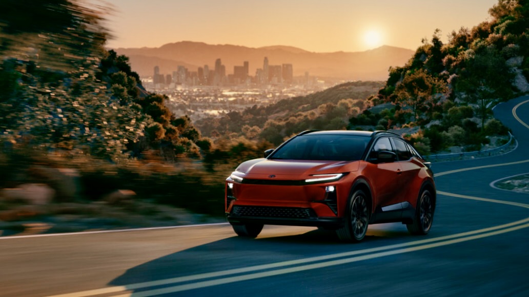 2026 C-HR BEV front actn