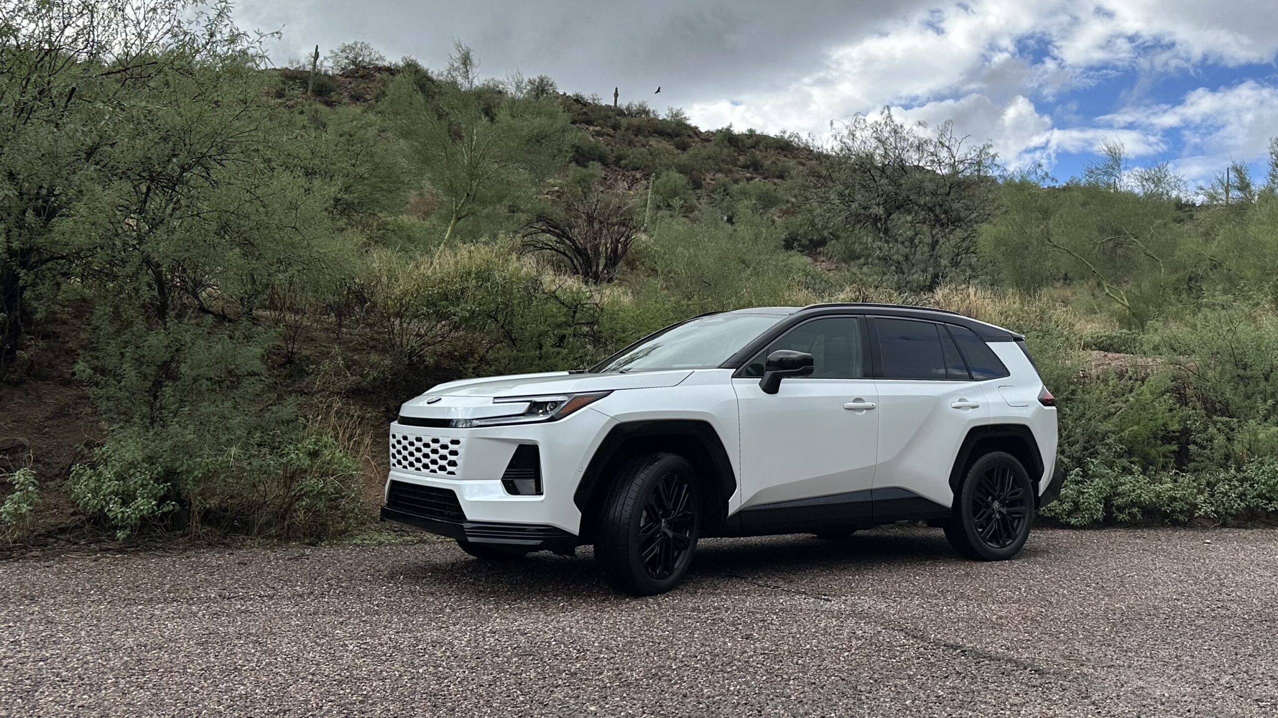 2026 RAV4 XSE