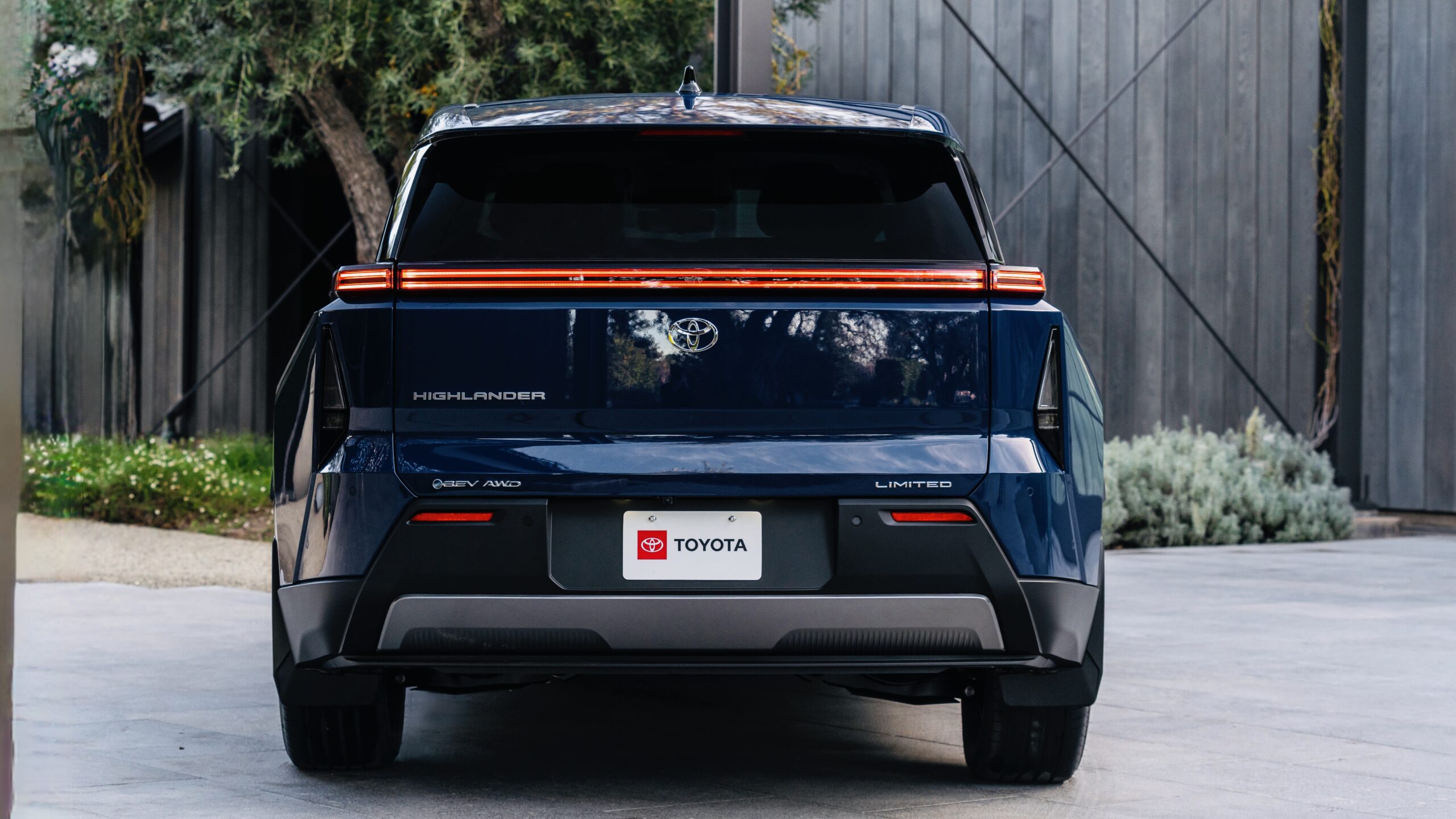 2027 Toyota Highlander
