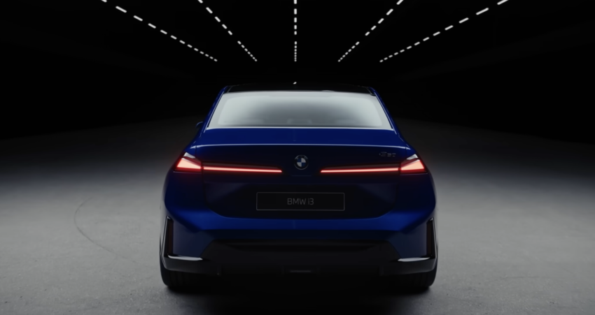 Rear view, 2027 BMW i3