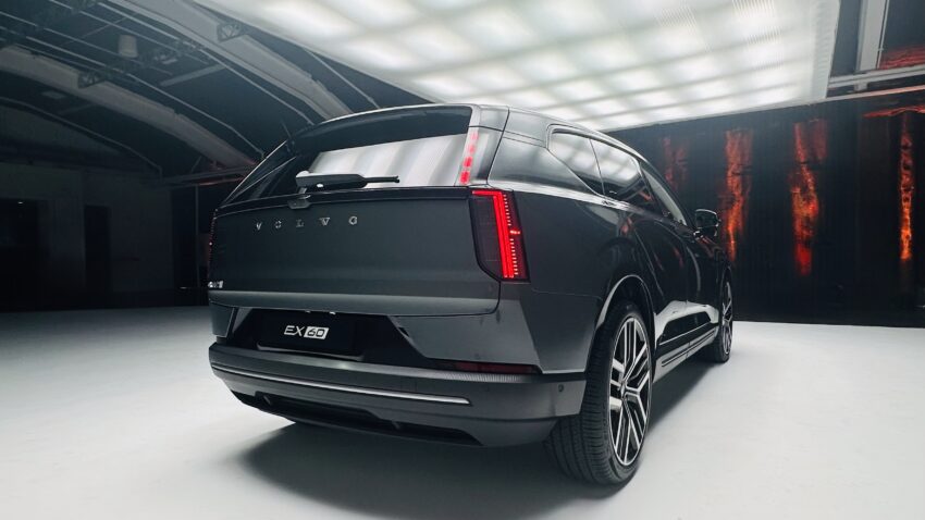 2027 Volvo EX60, rear view